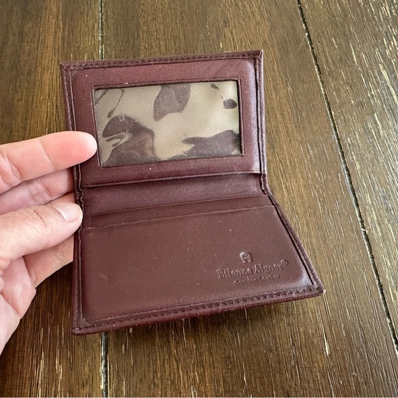 Vintage Etienne Aigner bi fold wallet - Picture 9 of 12